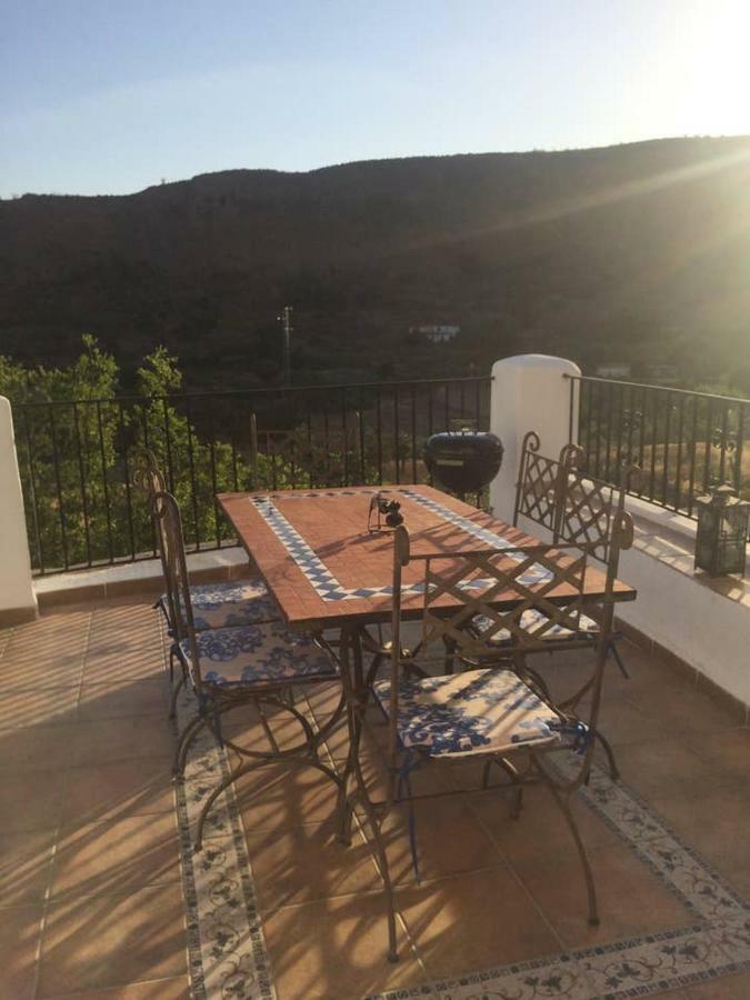 Villa Ugijar Εξωτερικό φωτογραφία